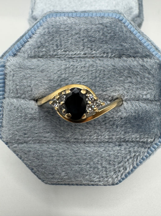 9ct gold sapphire and diamond ring