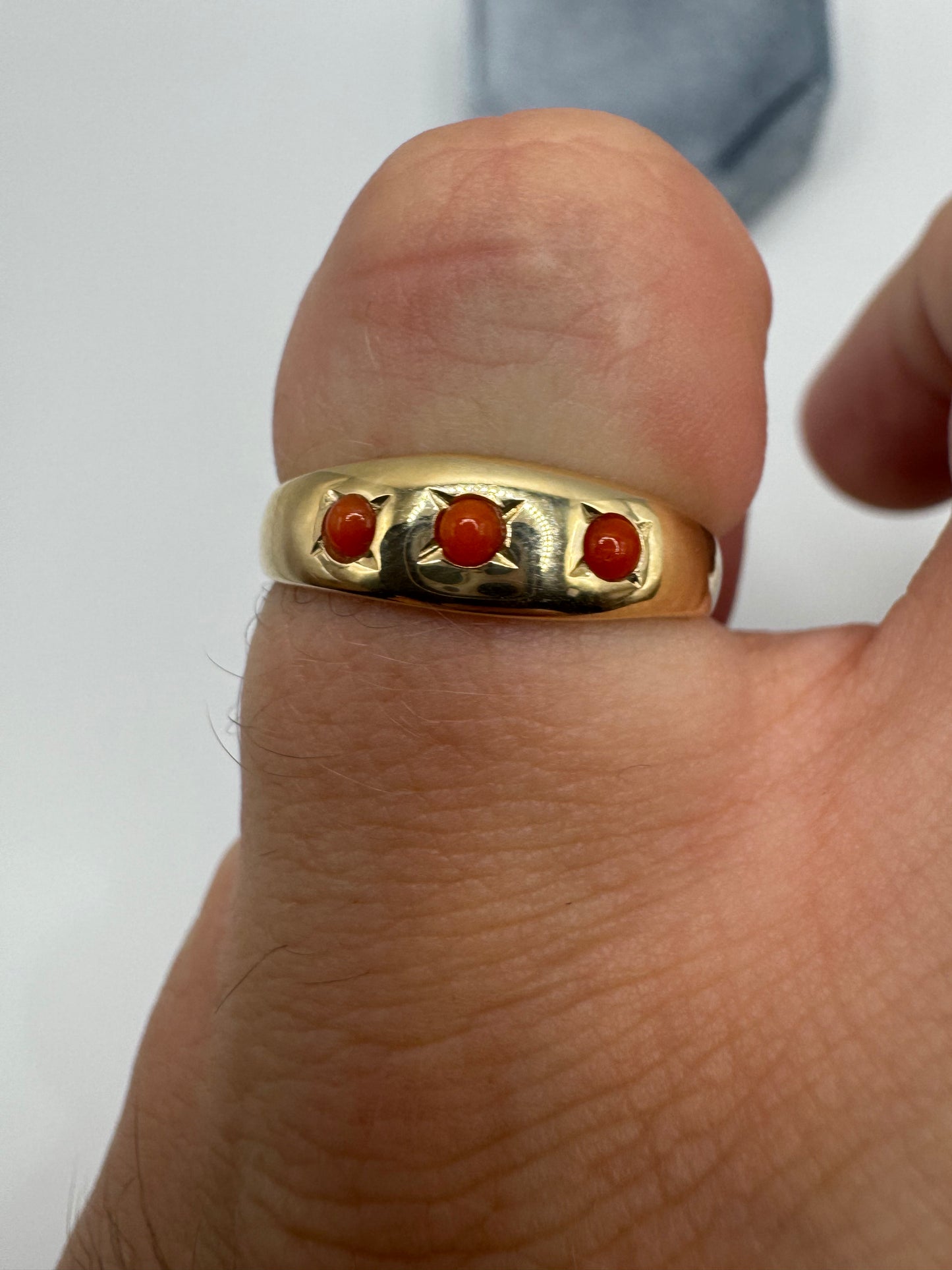9ct gold coral gypsy ring
