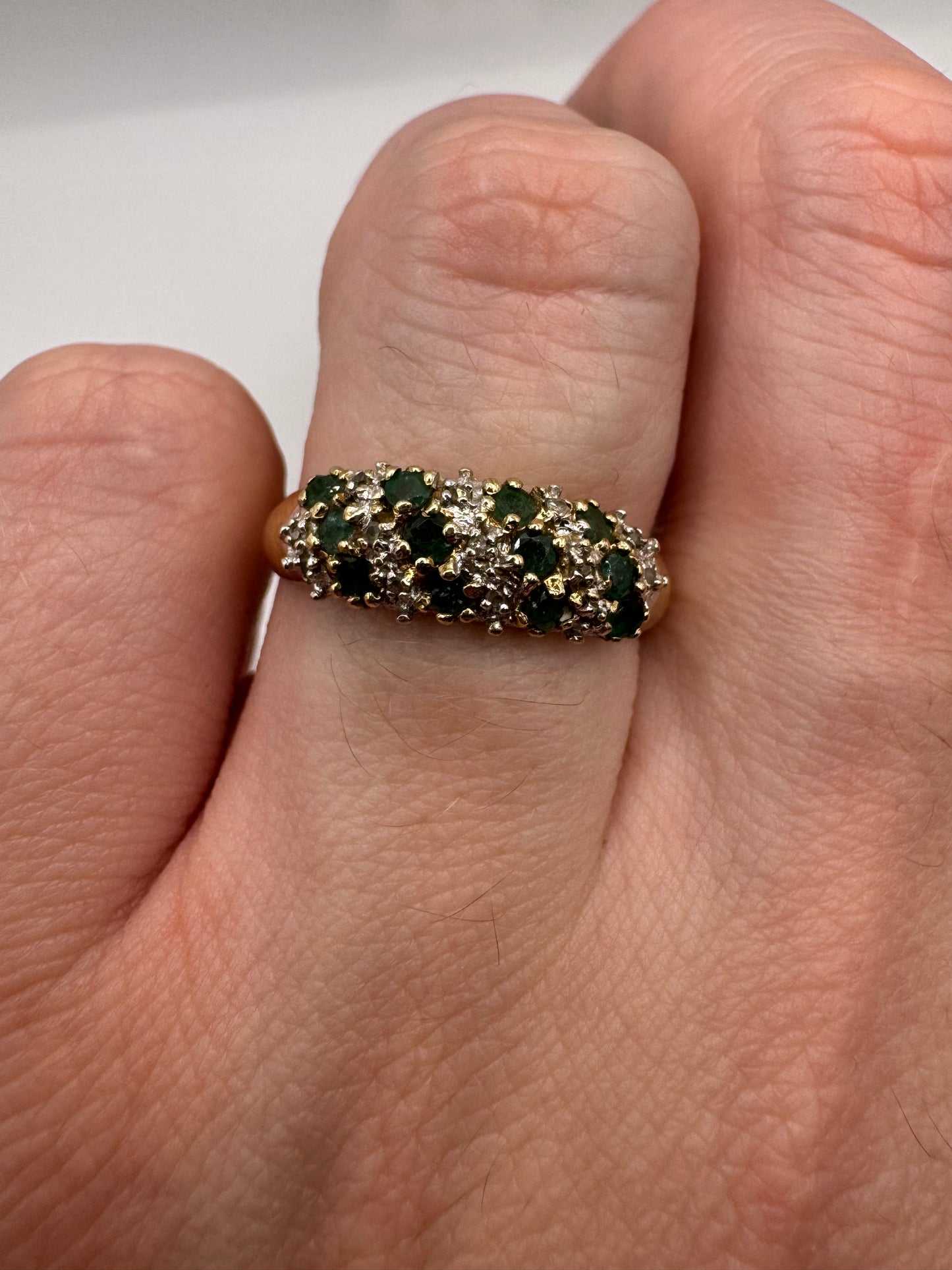 9ct gold emerald and diamond ring