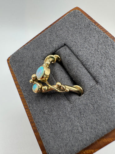 9ct gold opal wishbone ring