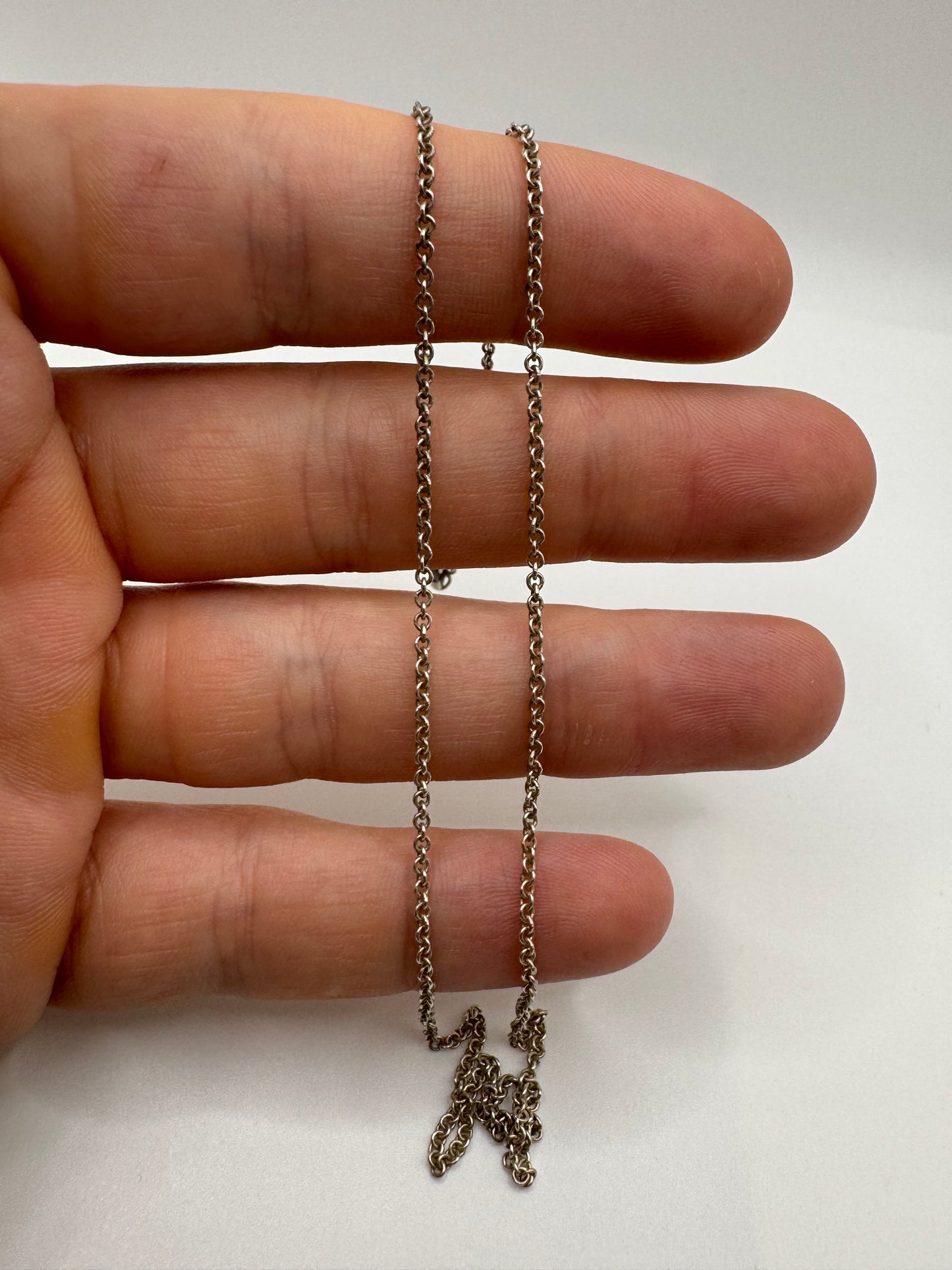 Silver fine chain