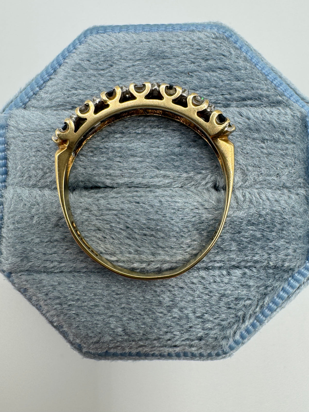 Vintage 9ct gold sapphire and zircon ring