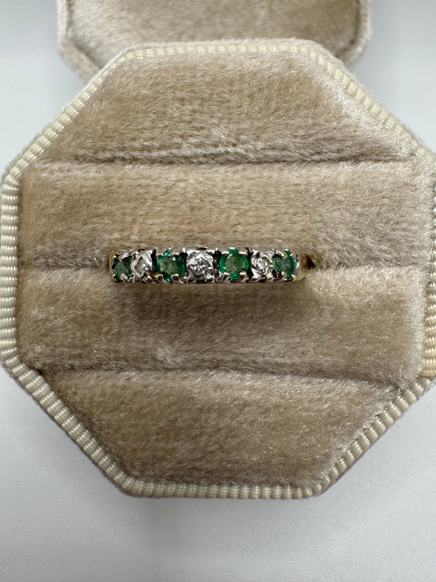 9ct gold emerald and diamond ring