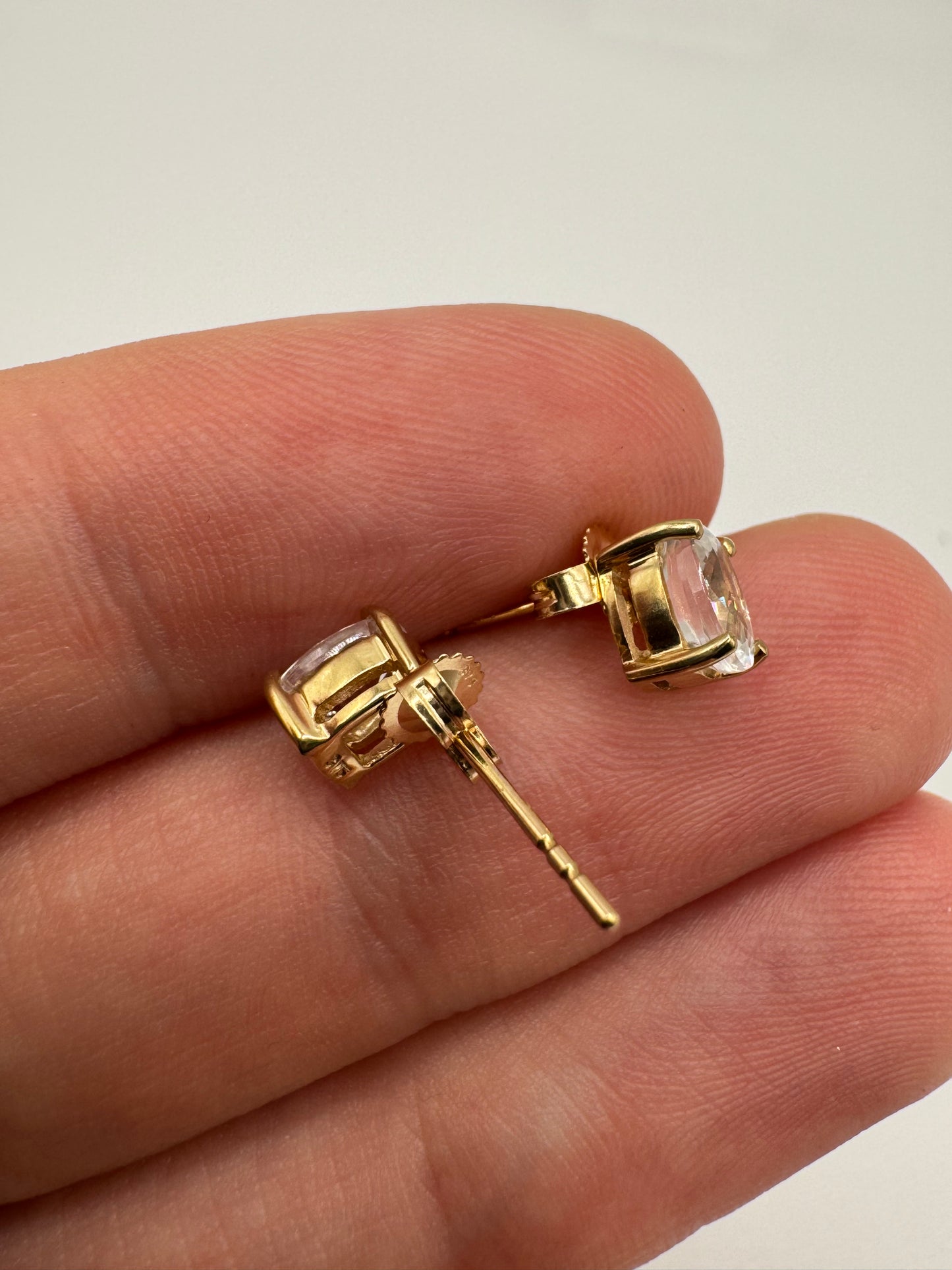 9ct gold zircon earrings