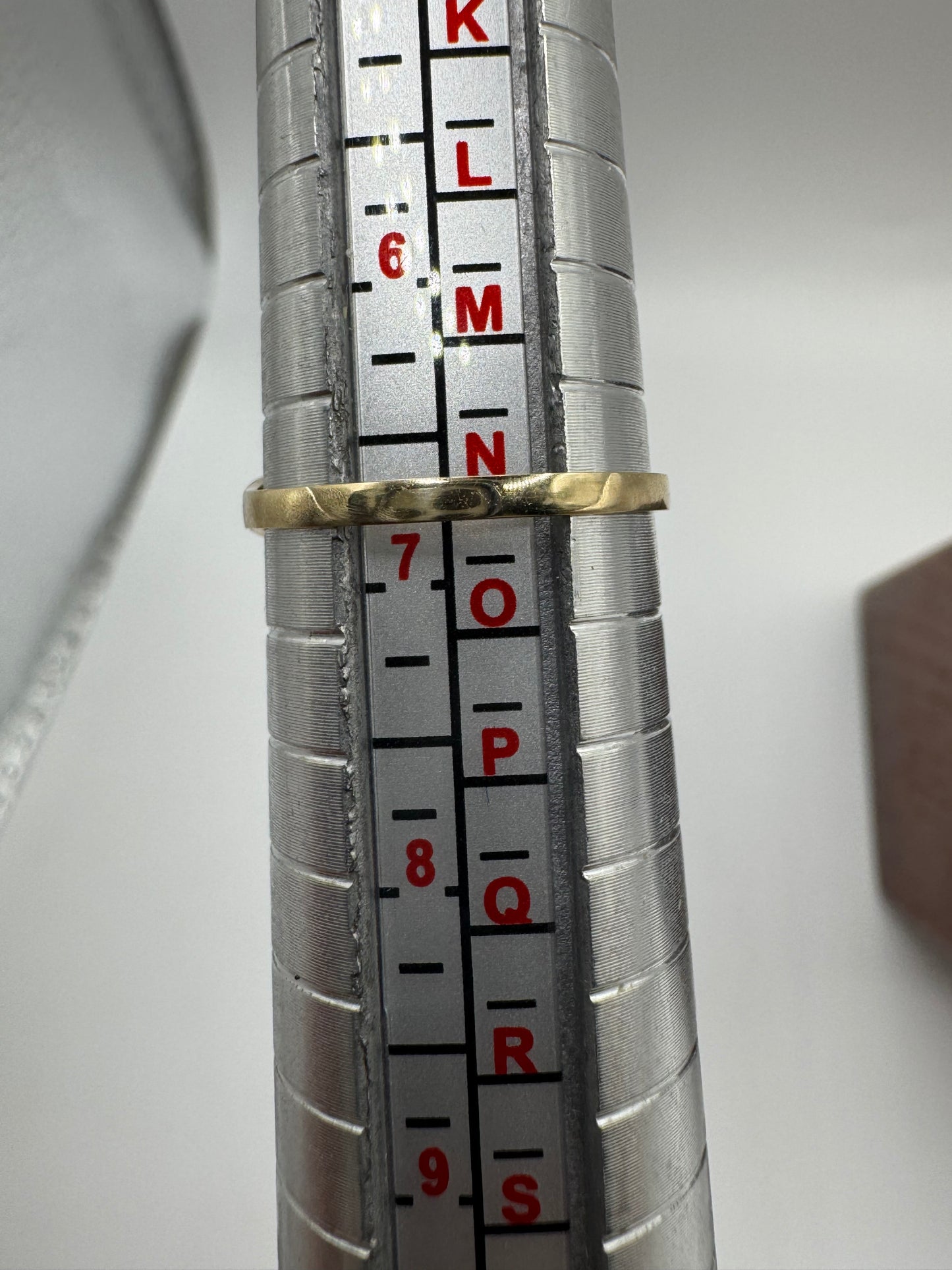 9ct gold sapphire ring