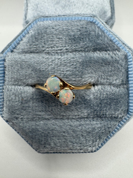 9ct gold opal twist ring