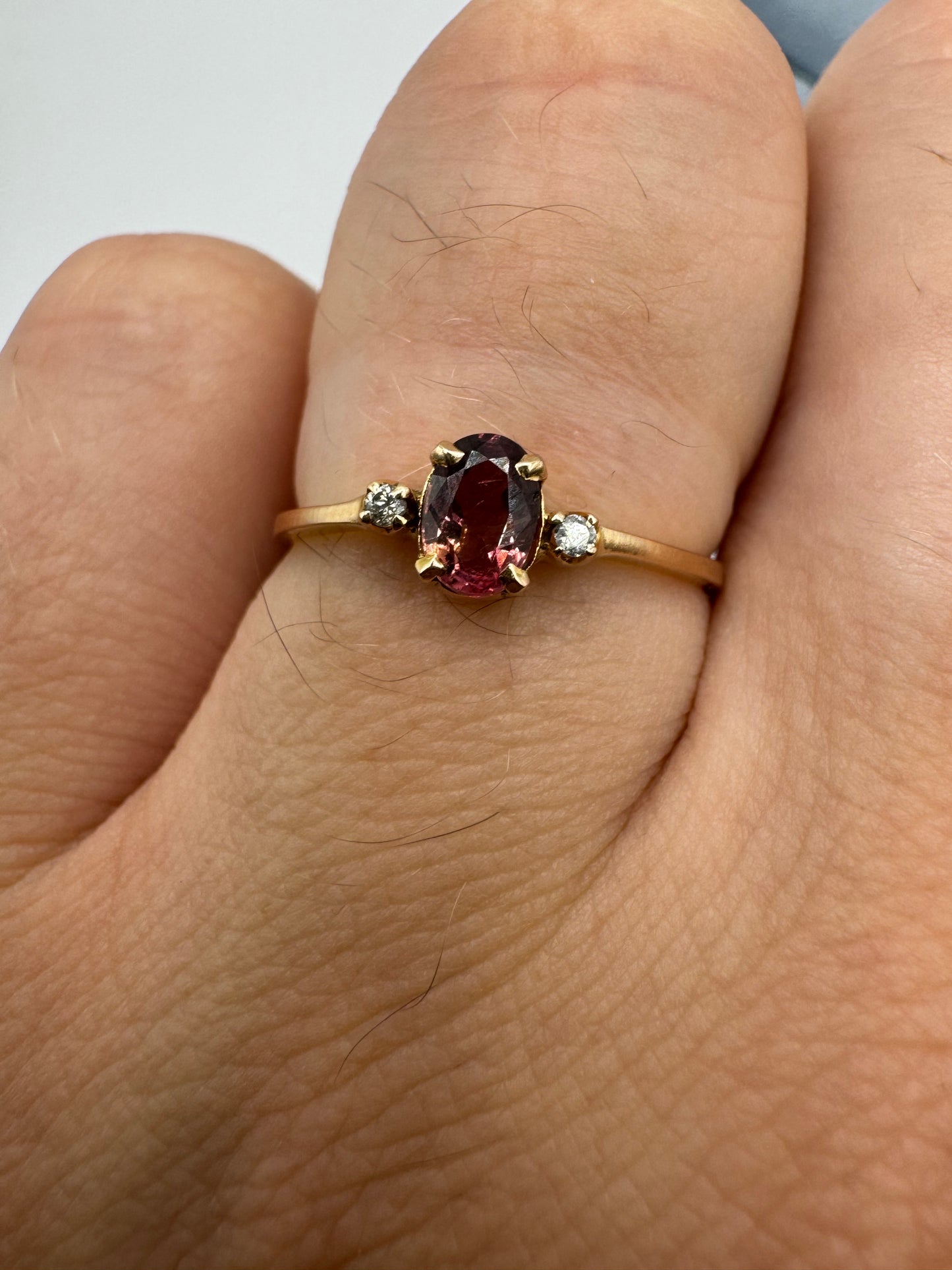 9ct gold pink sapphire and diamond ring