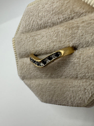 9ct gold sapphire and diamond wishbone ring