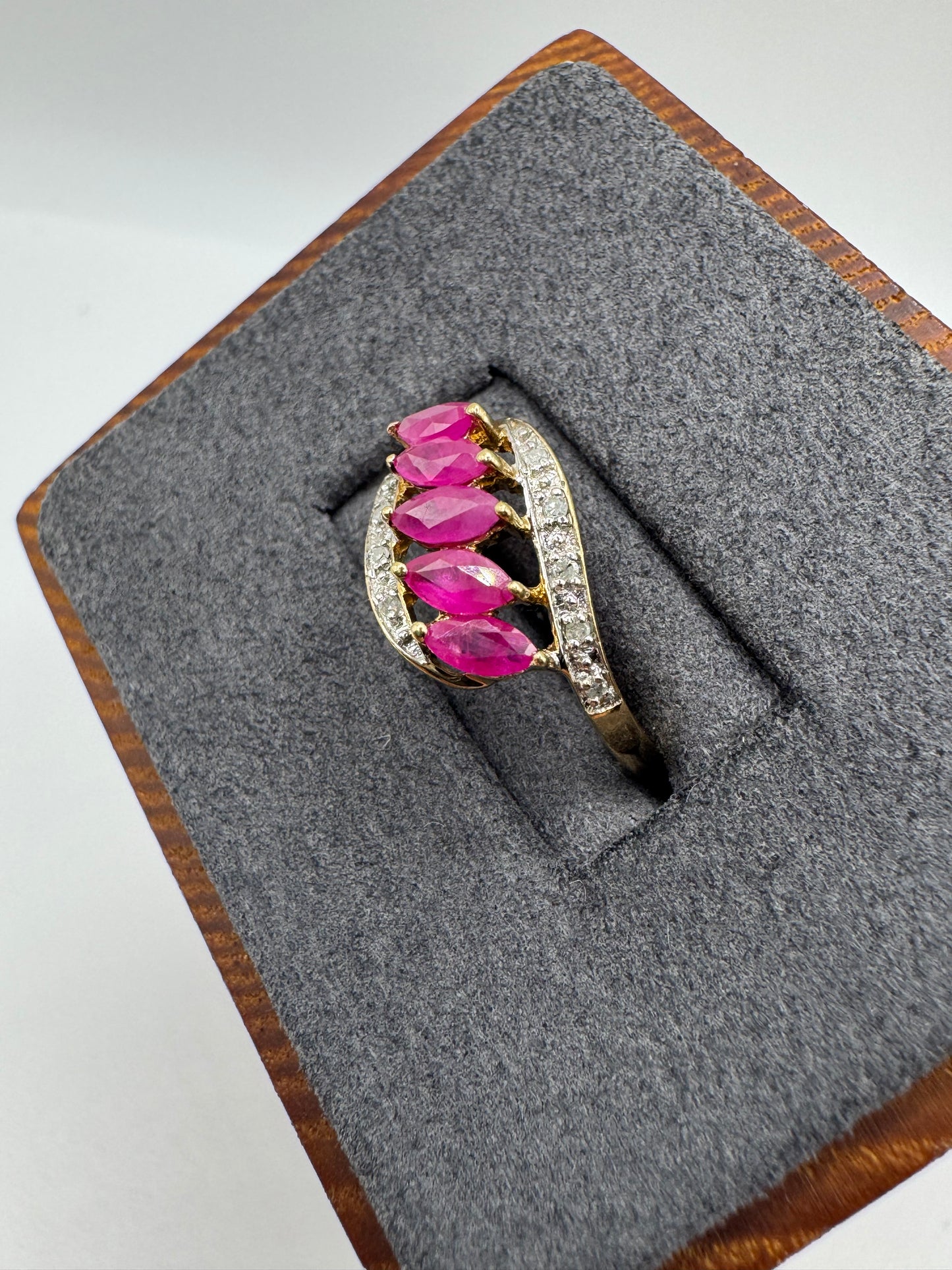 9ct gold ruby and diamond ring
