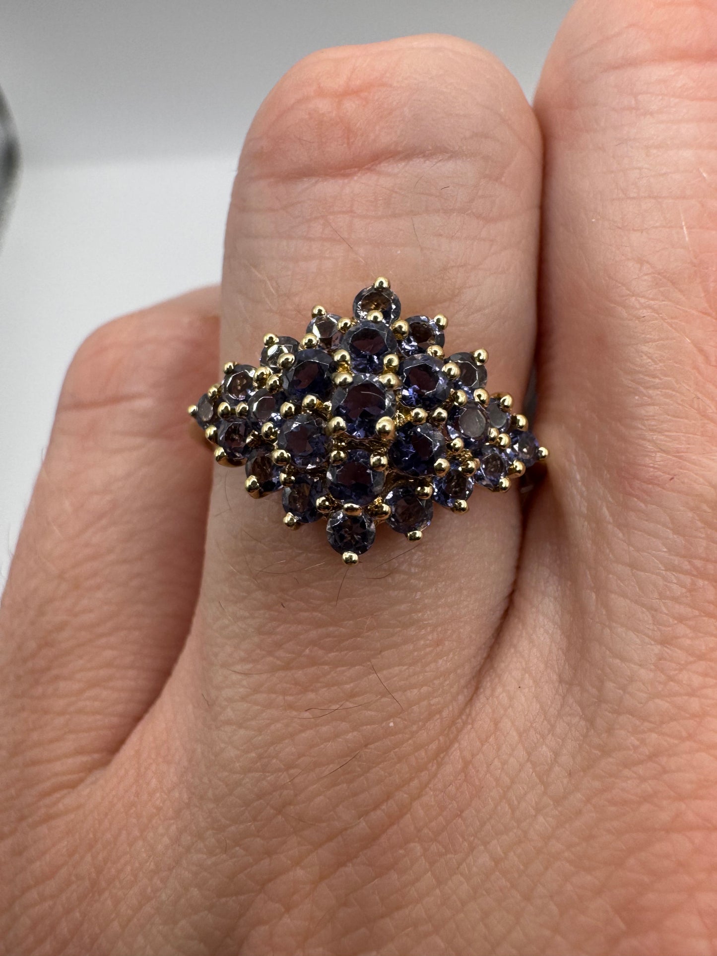 9ct gold iolite cluster ring