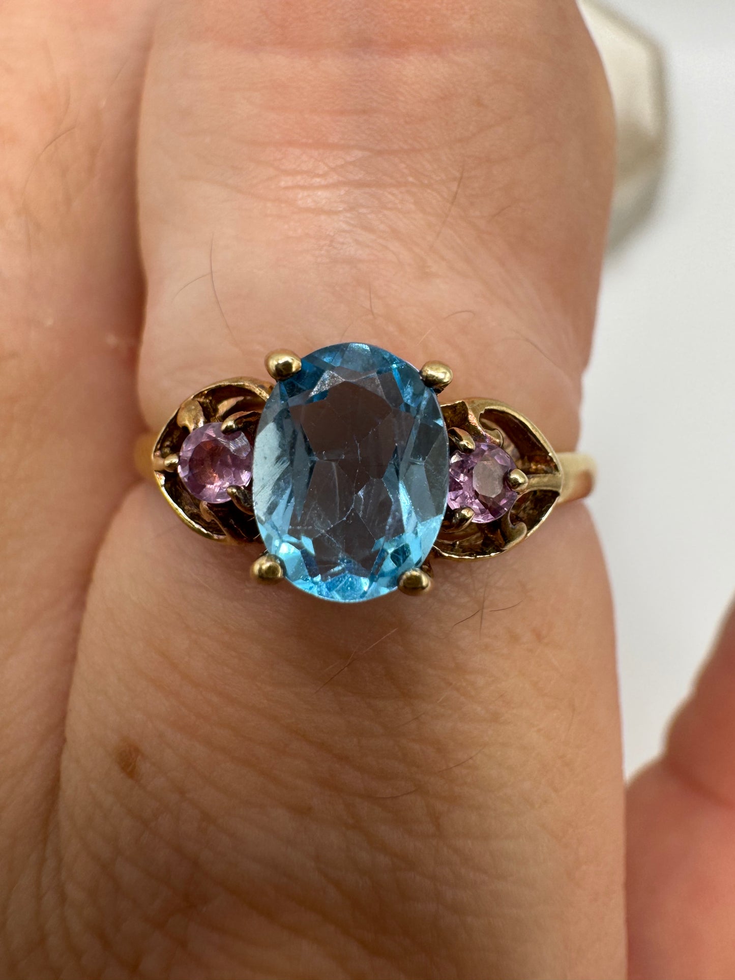 9ct gold topaz and pink sapphire ring