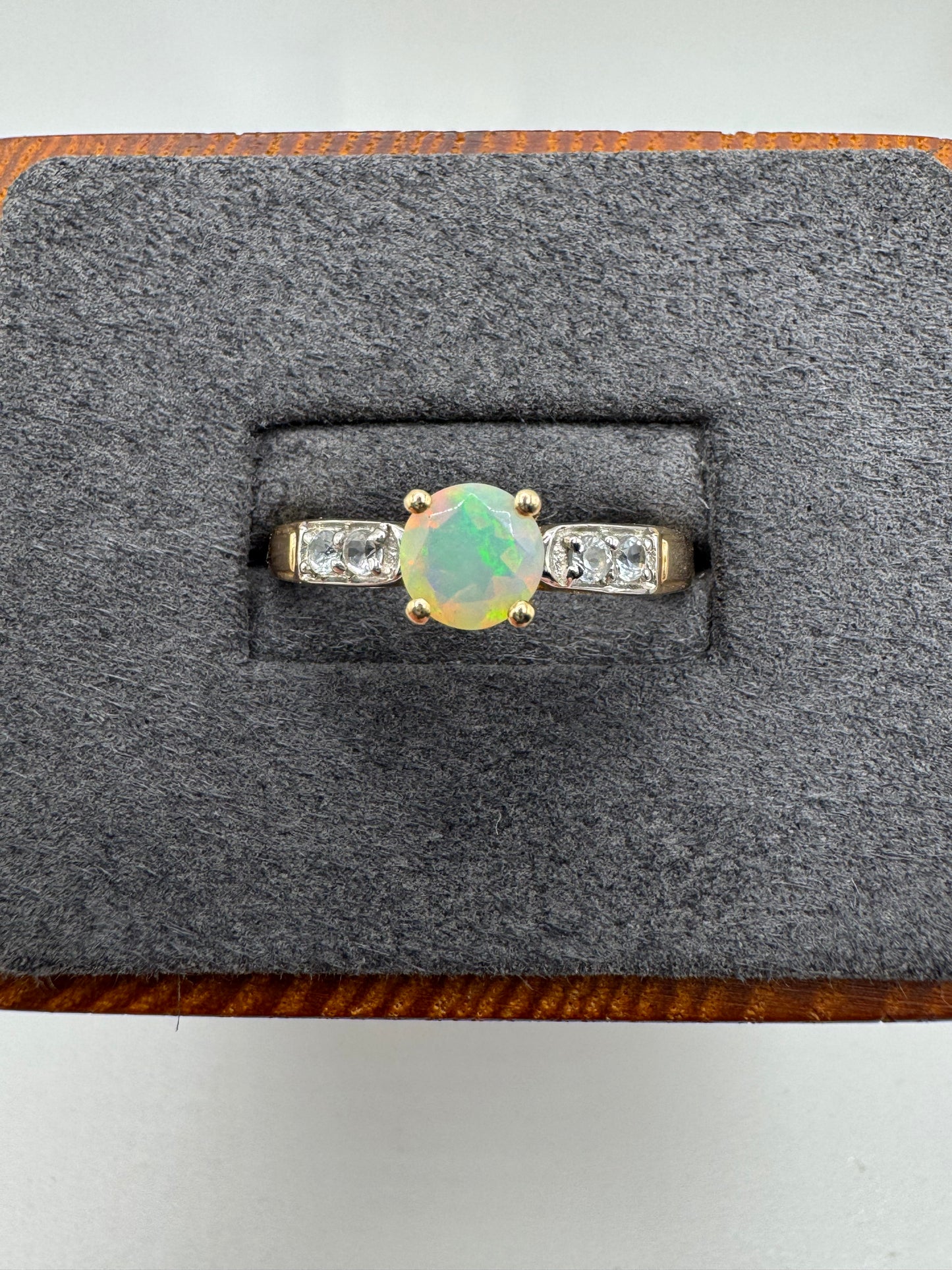 9ct gold opal and zircon ring