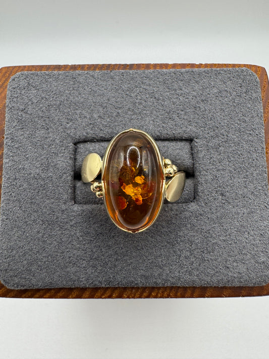 14ct gold amber ring