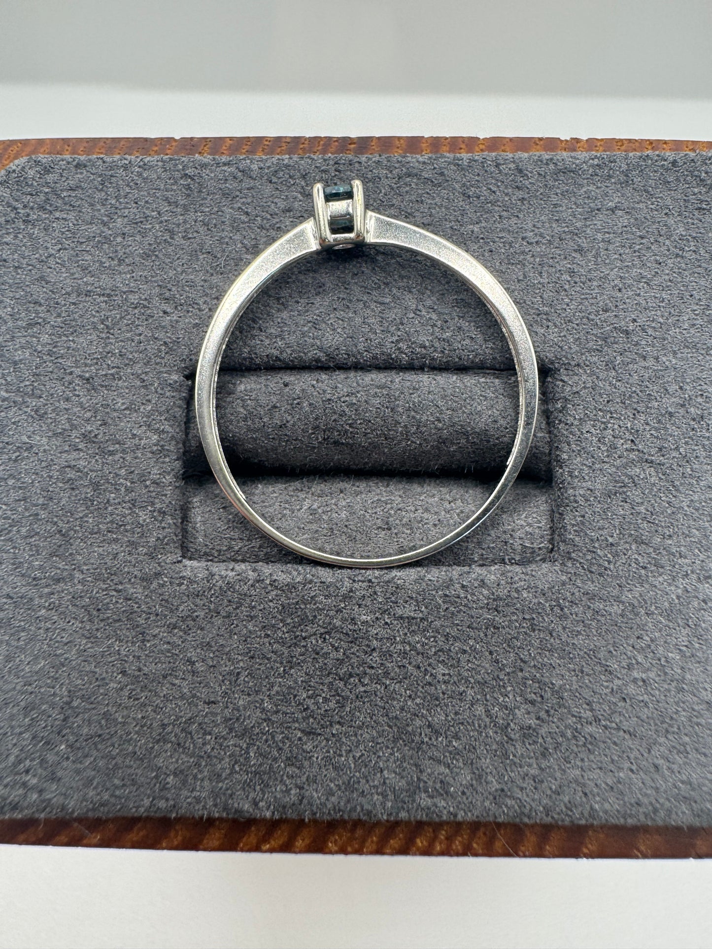 9ct white gold blue diamond ring