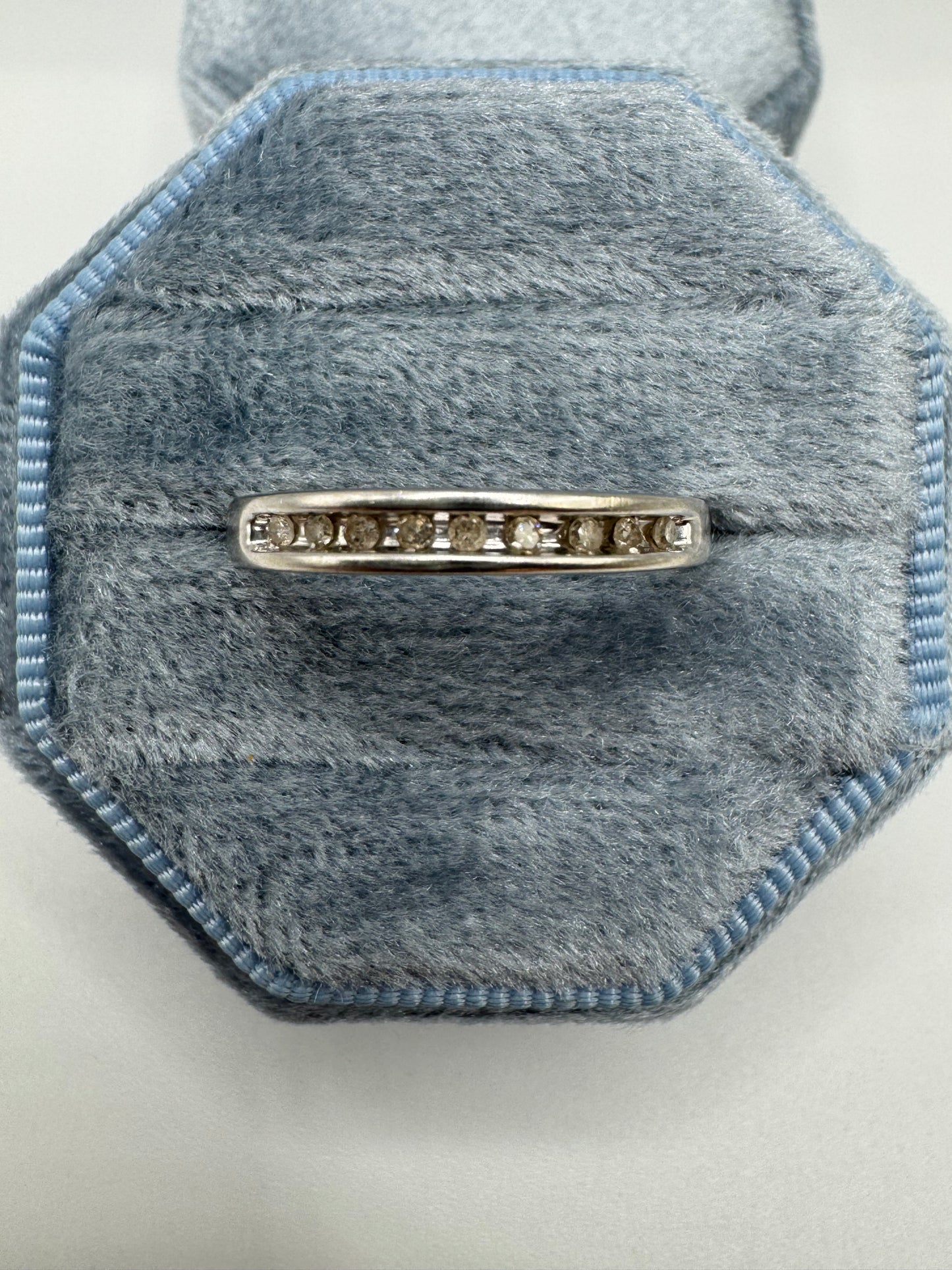 9ct white gold diamond ring