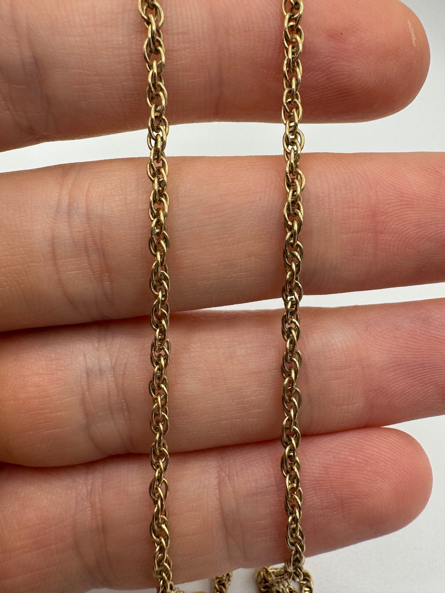 9ct gold chain 12 (16.5”)