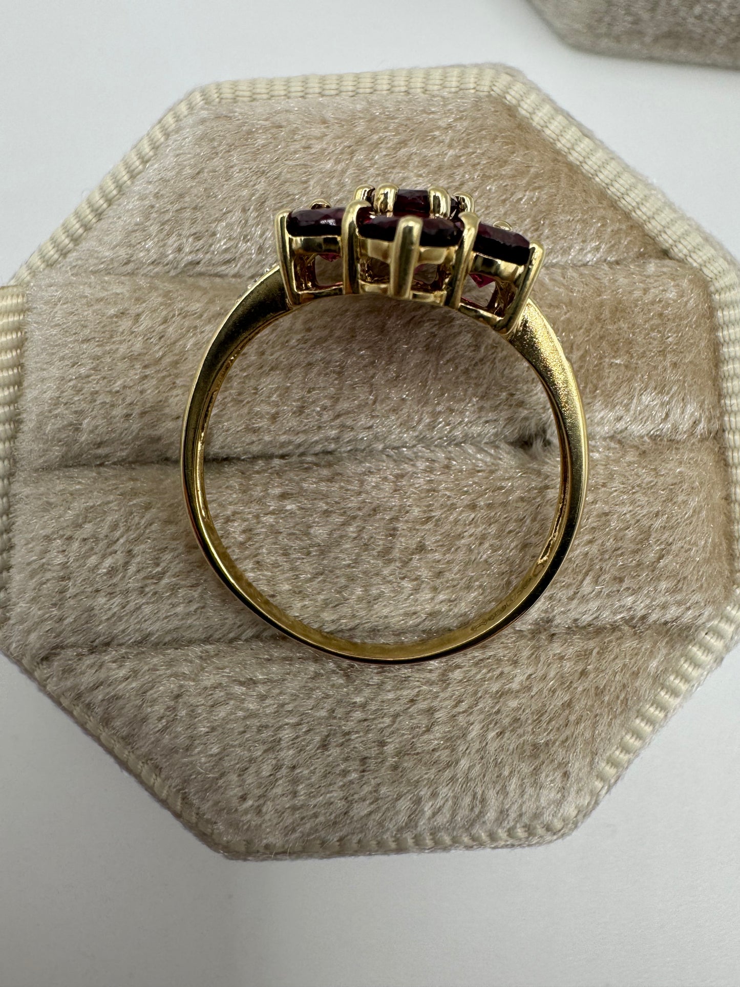 9ct gold almandine garnet and diamond cluster ring