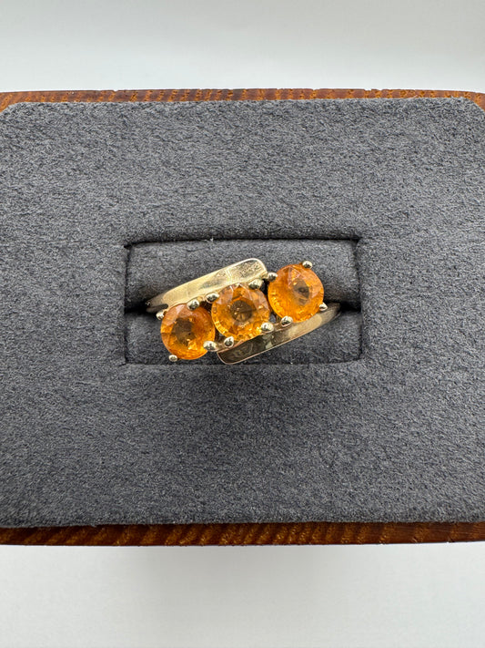 9ct gold topaz ring