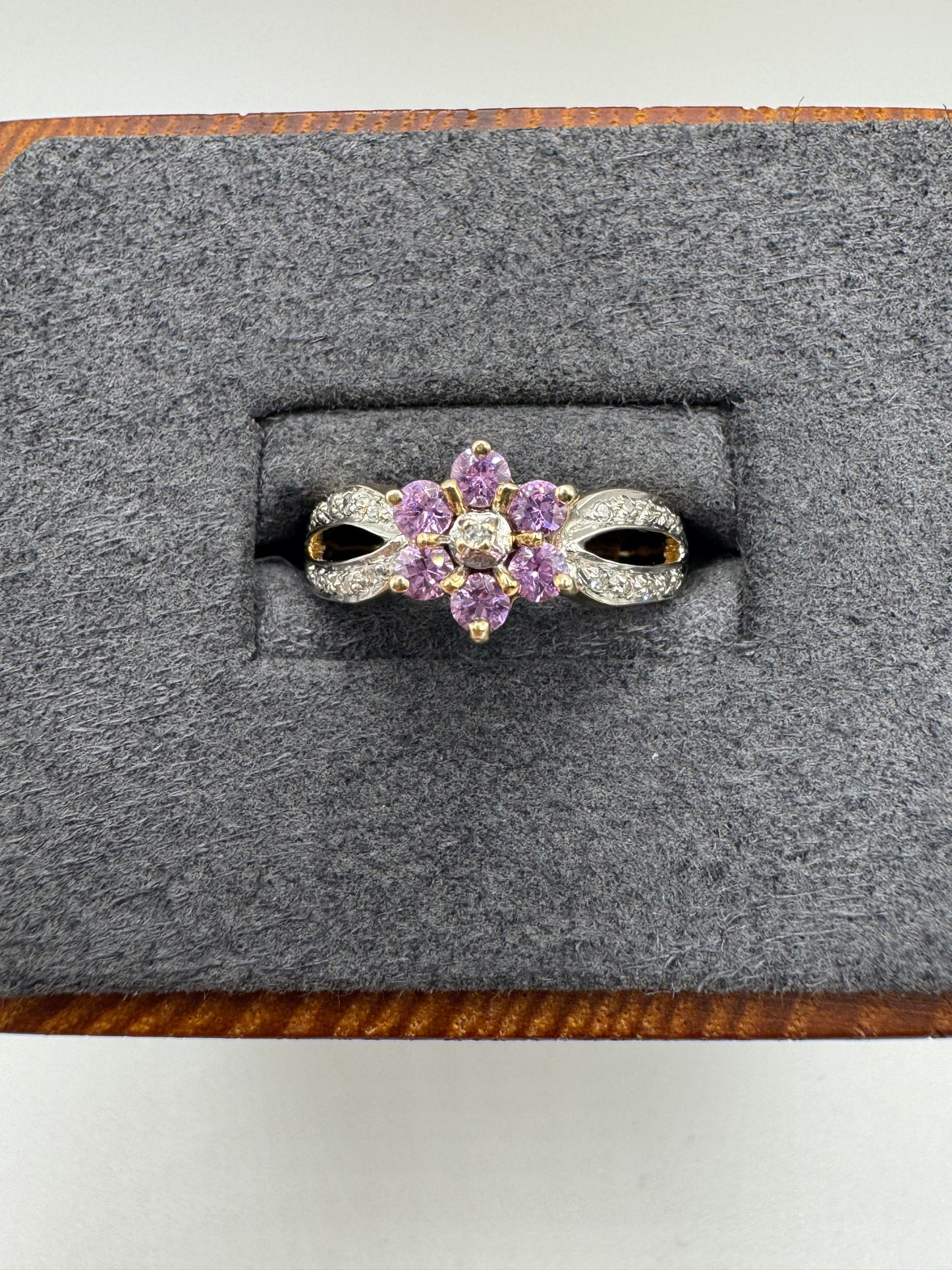 9ct gold pink topaz and diamond ring