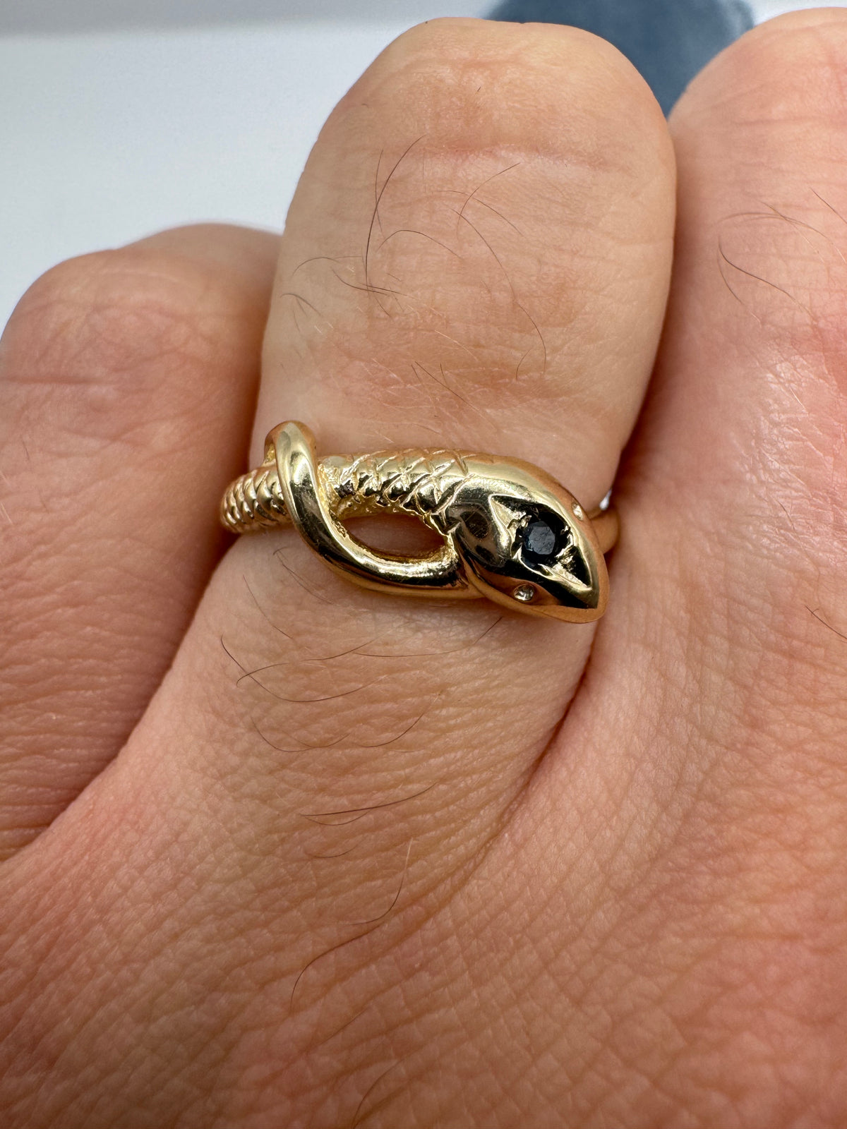 9ct gold sapphire snake ring