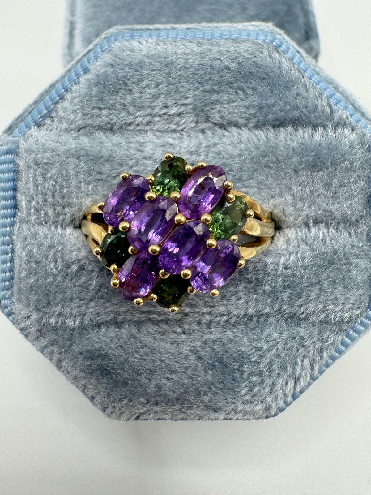 9ct gold multi-coloured sapphire ring