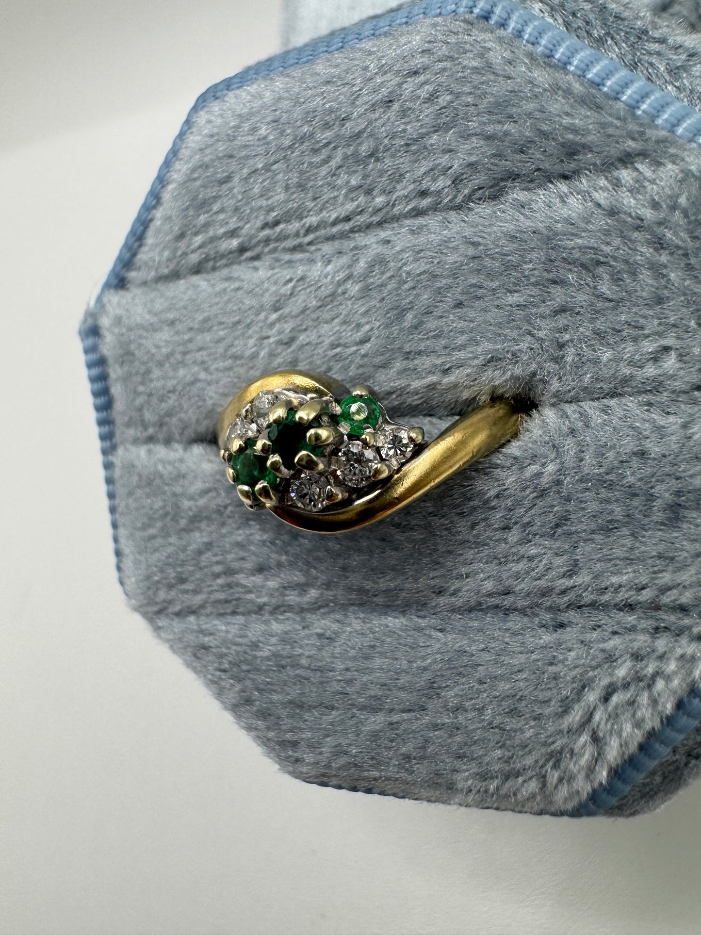 9ct gold emerald and diamond ring