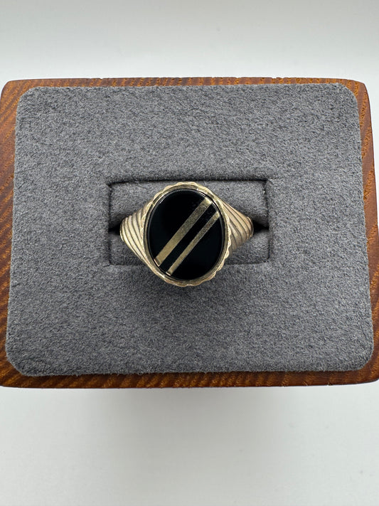 9ct gold onyx signet ring