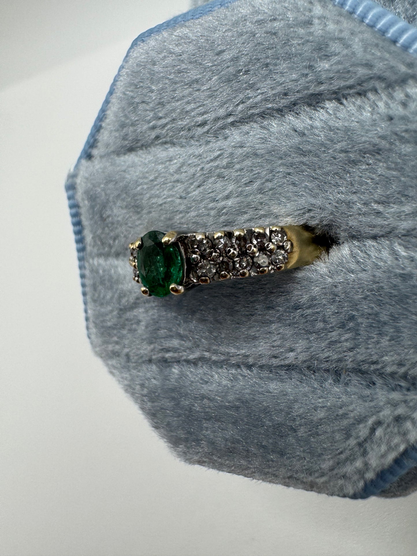 9ct gold emerald and diamond ring