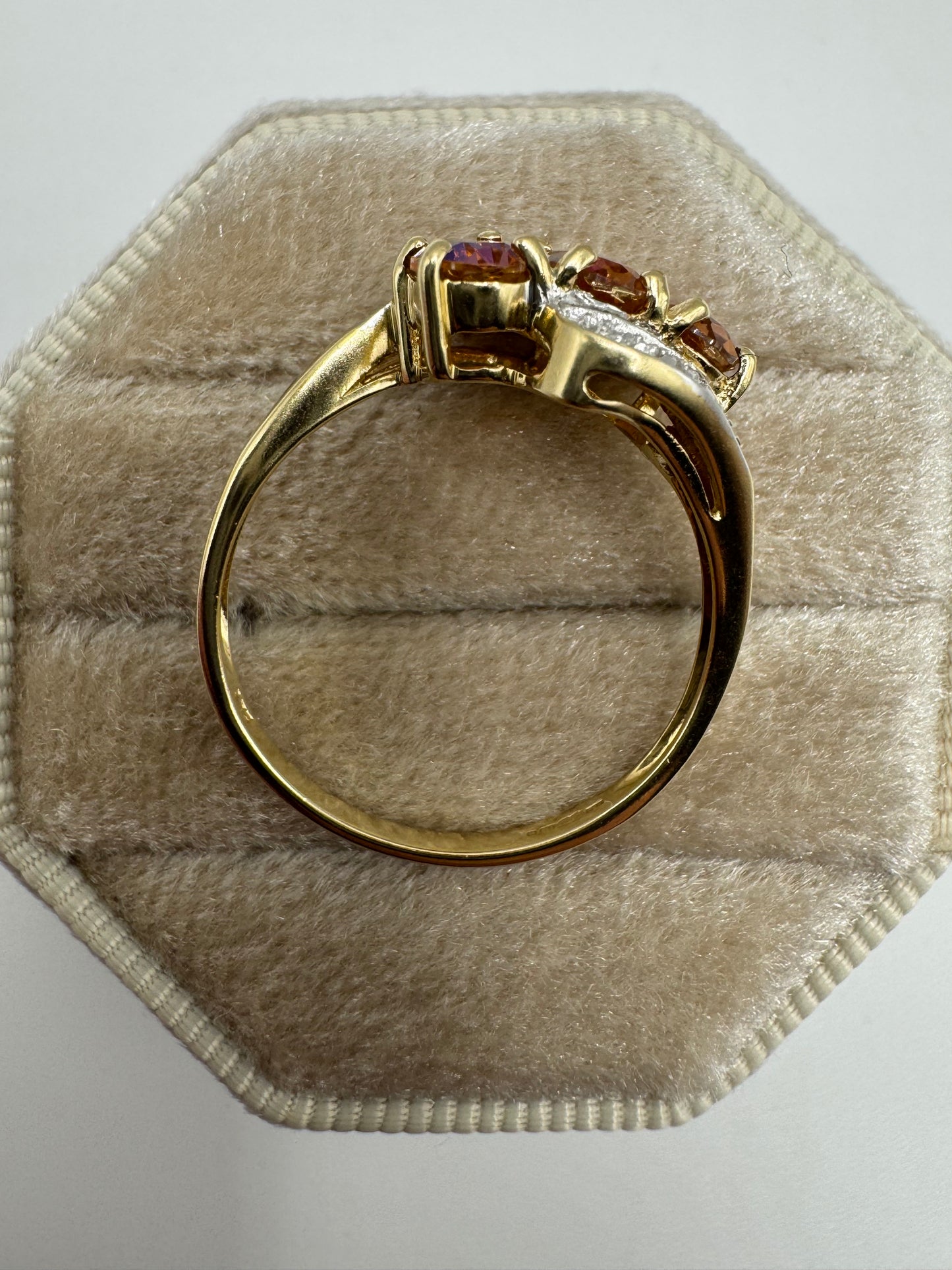 9ct gold topaz and diamond ring