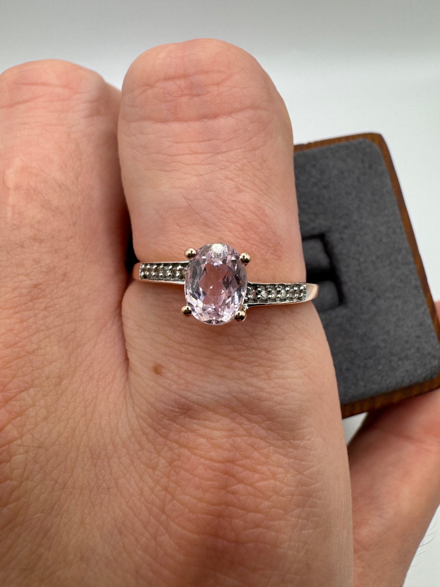 9ct rose gold morganite and diamond ring