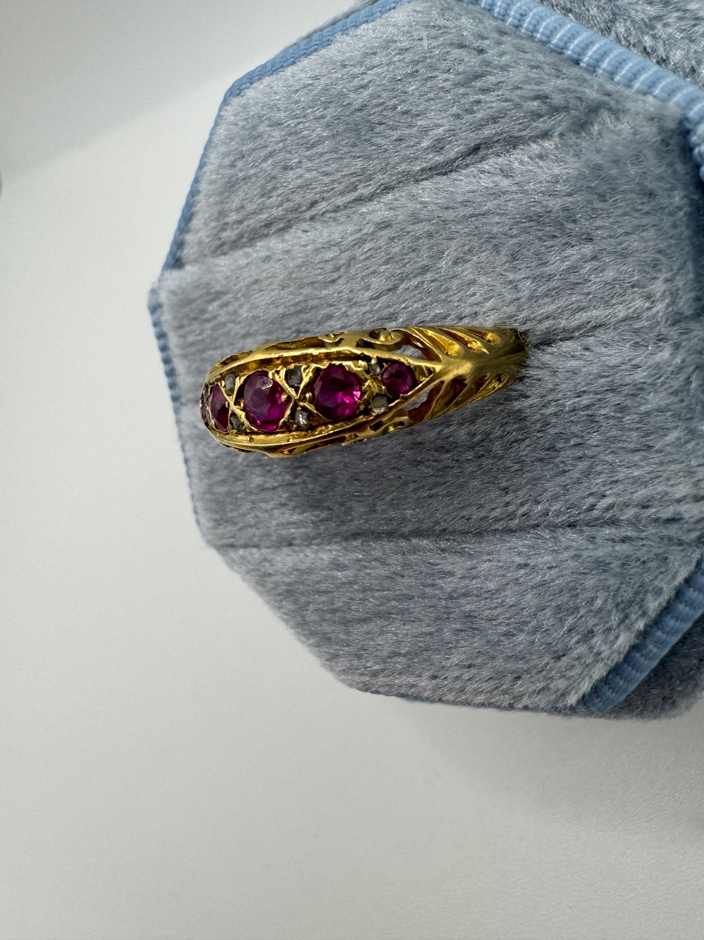 Antique 18ct gold ruby and diamond ring