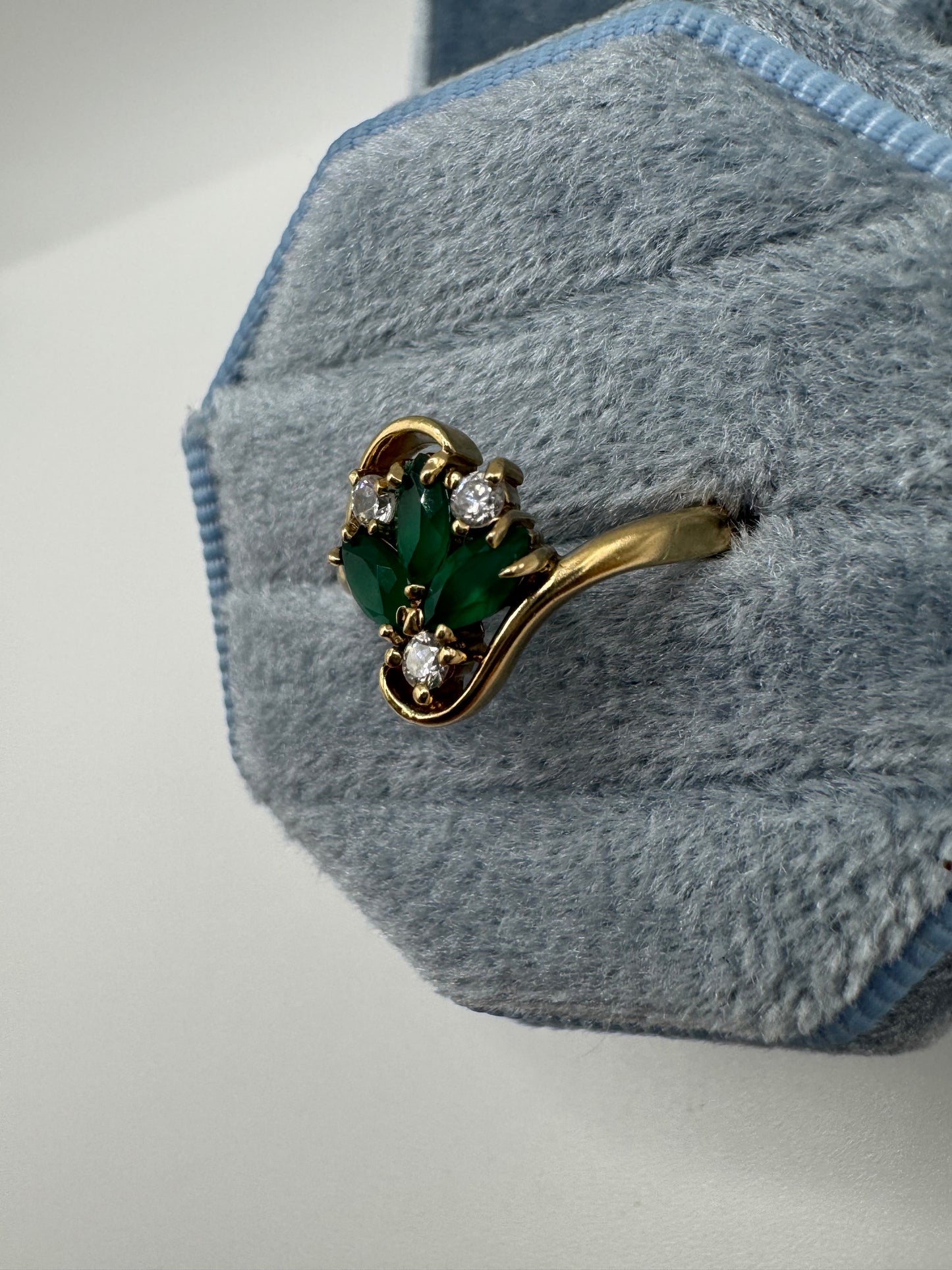 9ct gold emerald and cz ring