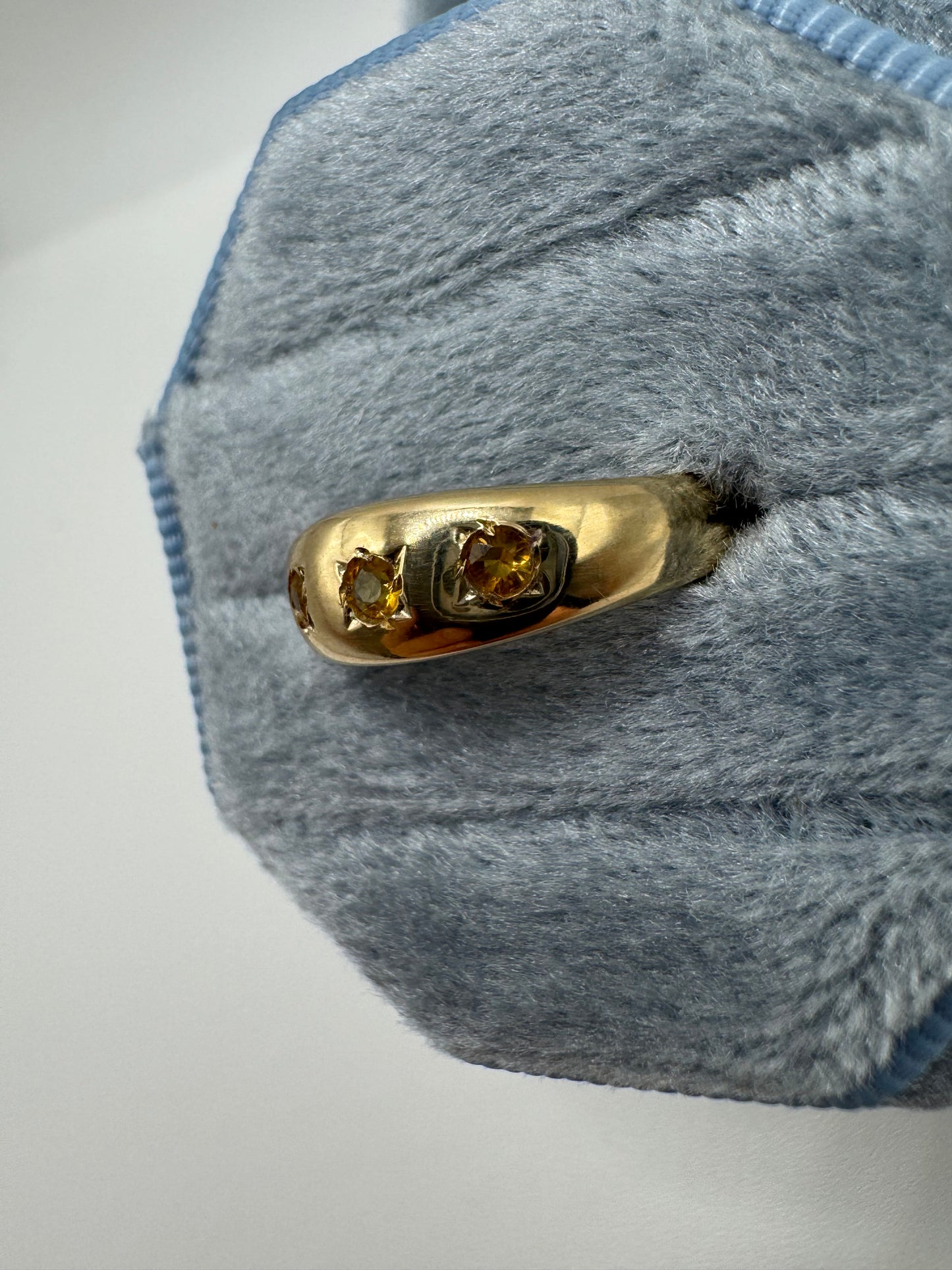 9ct gold citrine gypsy ring