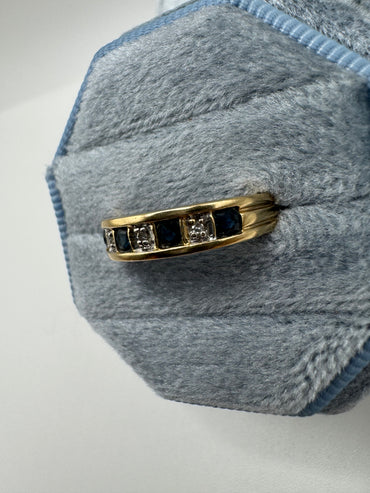 9ct gold sapphire and diamond ring
