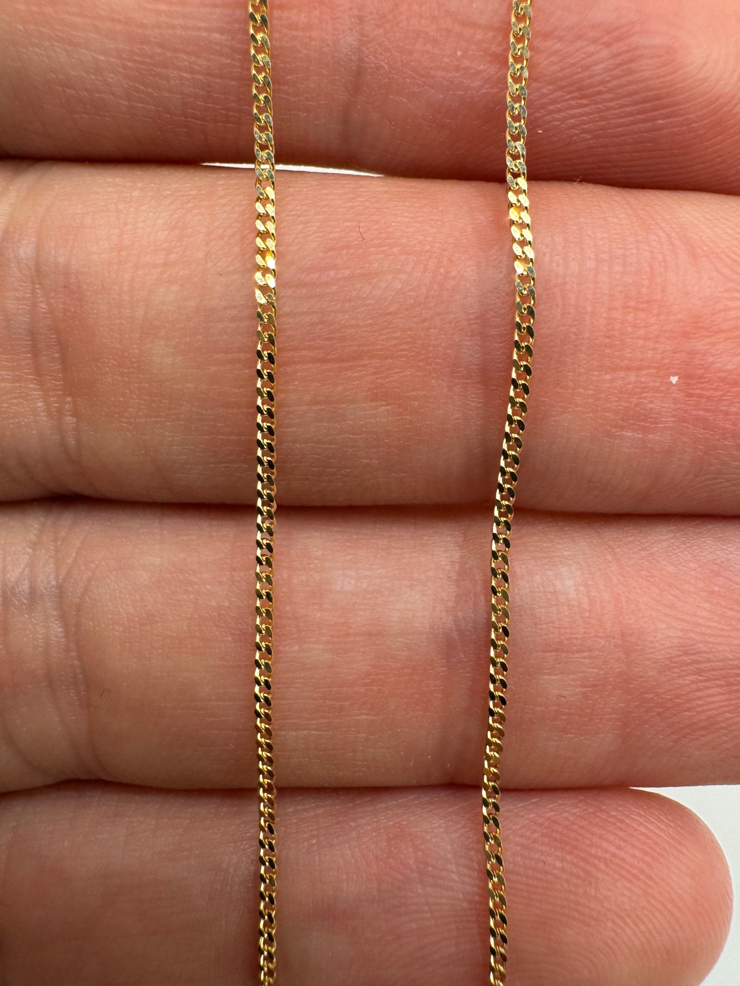 9ct gold curb chain 49 20”
