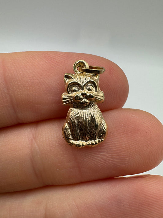 9ct gold cat charm