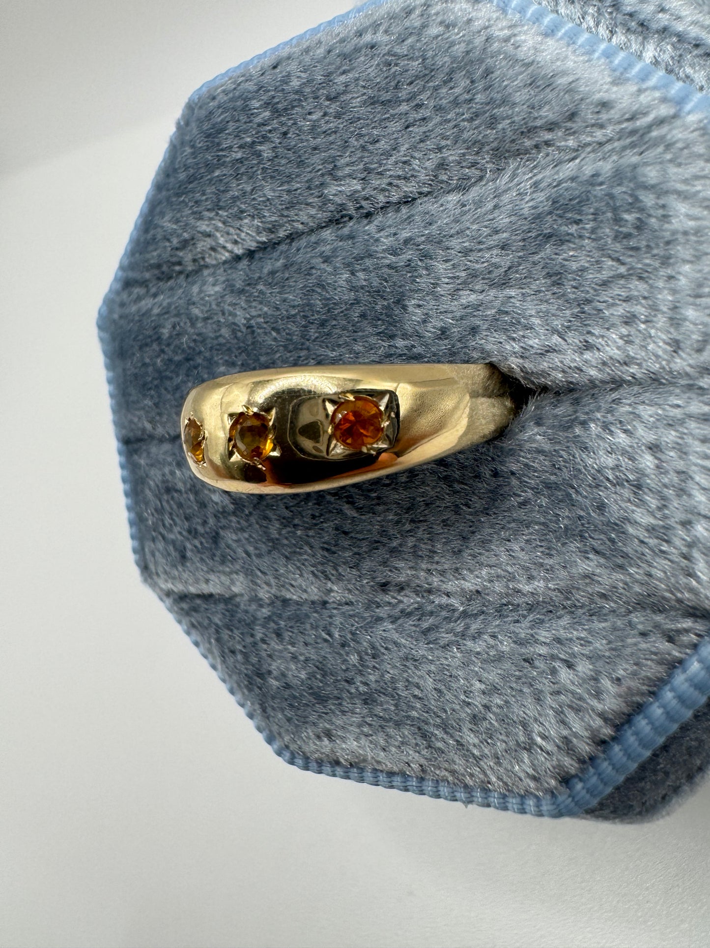 9ct gold citrine gypsy ring