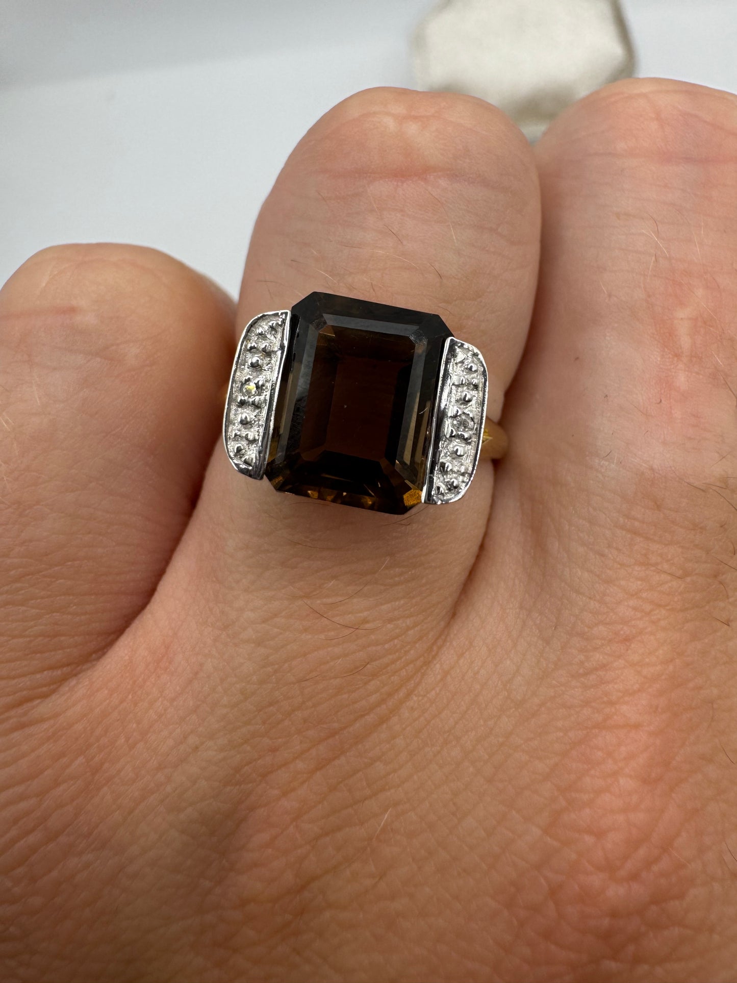 9ct gold Smokey quartz and diamond ring
