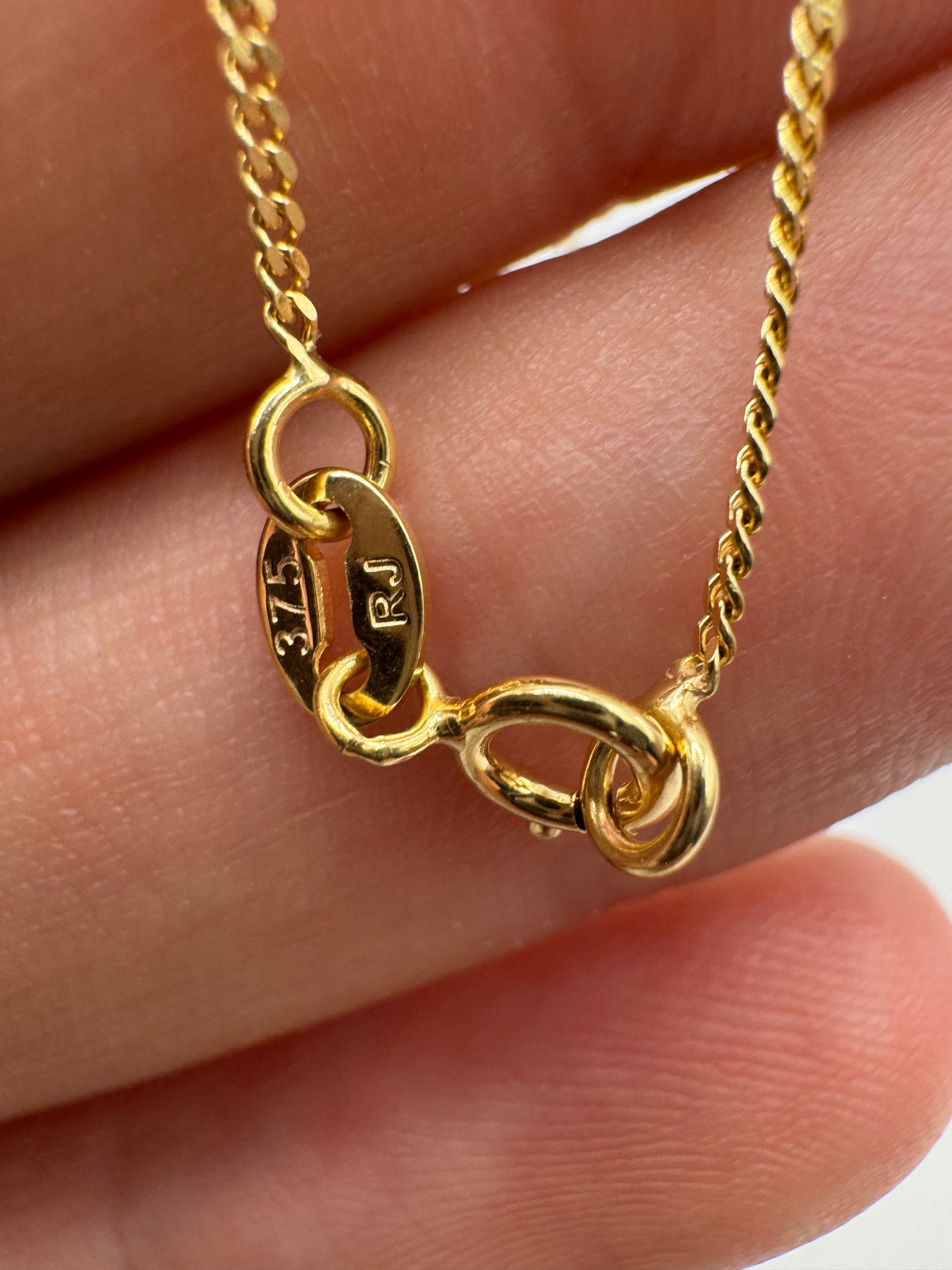 9ct gold curb chain 50 22”