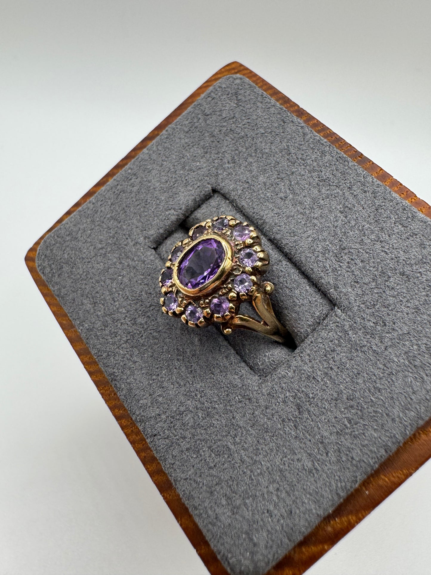 9ct gold amethyst cluster ring