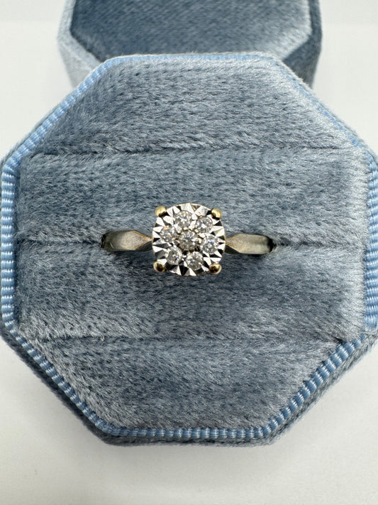 9ct gold diamond cluster ring