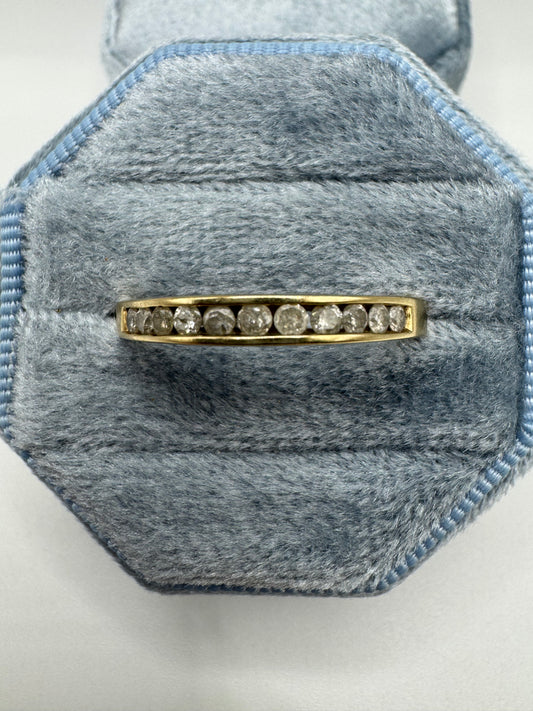 9ct gold diamond ring
