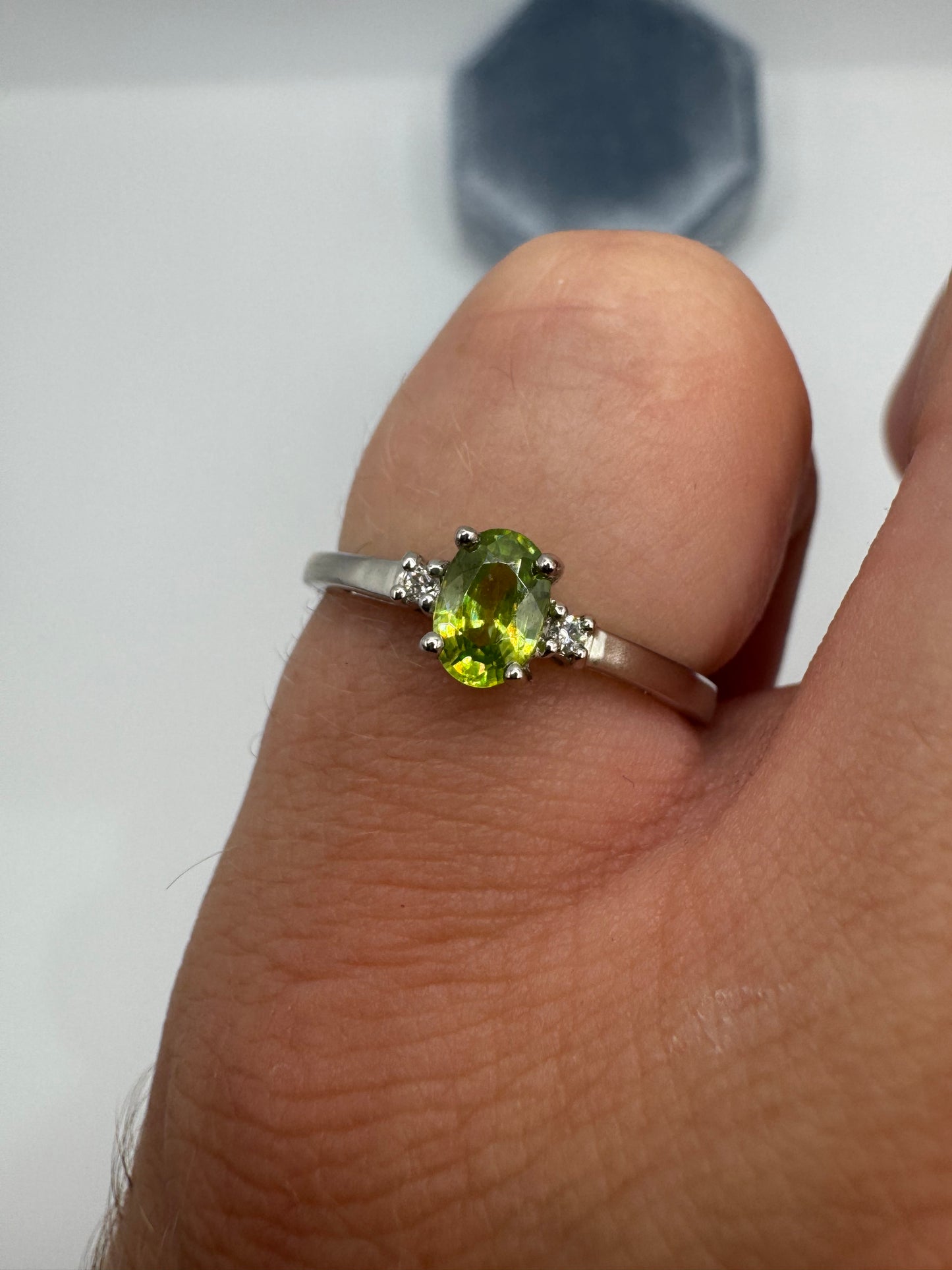 9ct white gold sphene and diamond ring