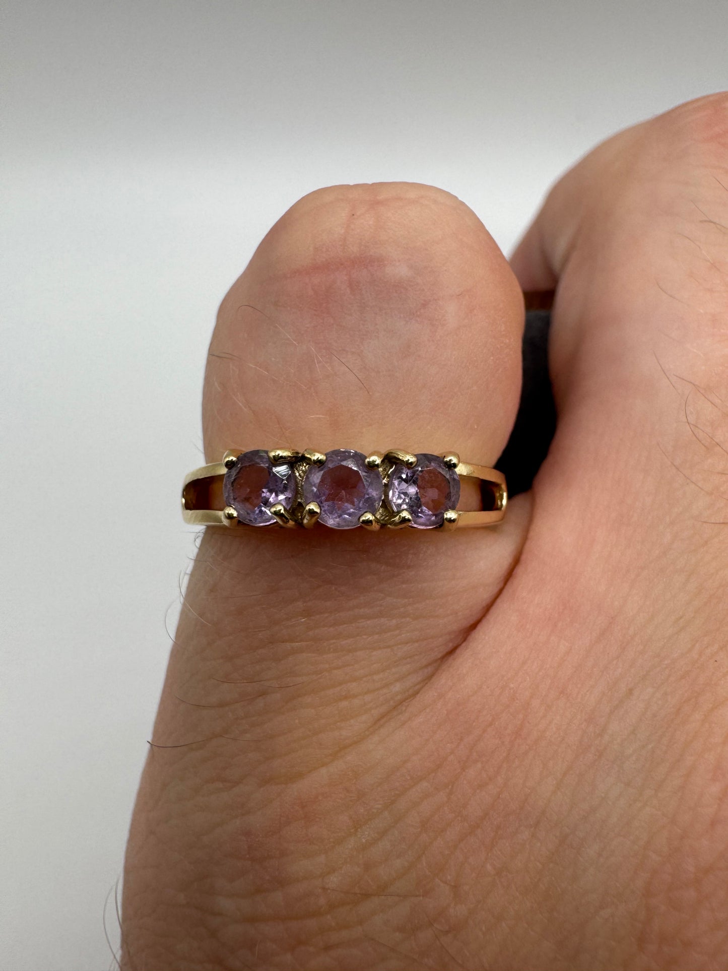 9ct gold amethyst ring