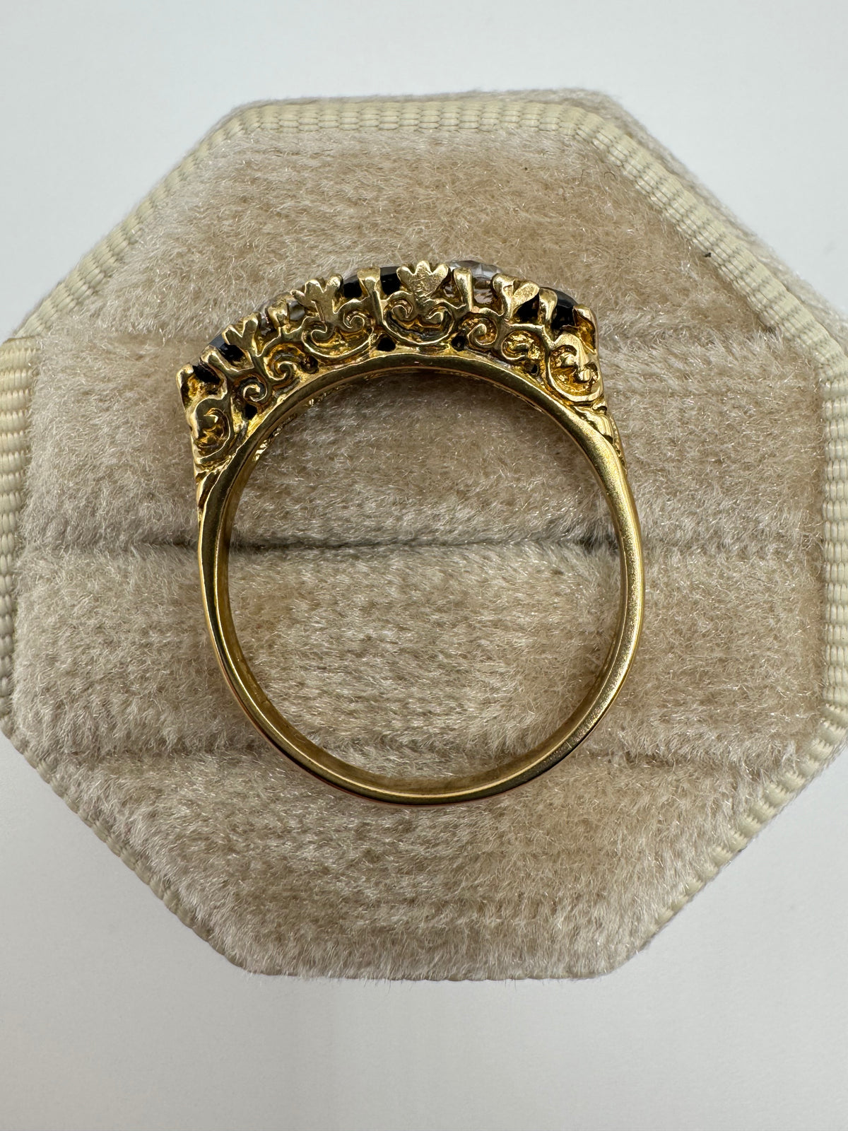 Vintage 9ct gold sapphire and white topaz ring