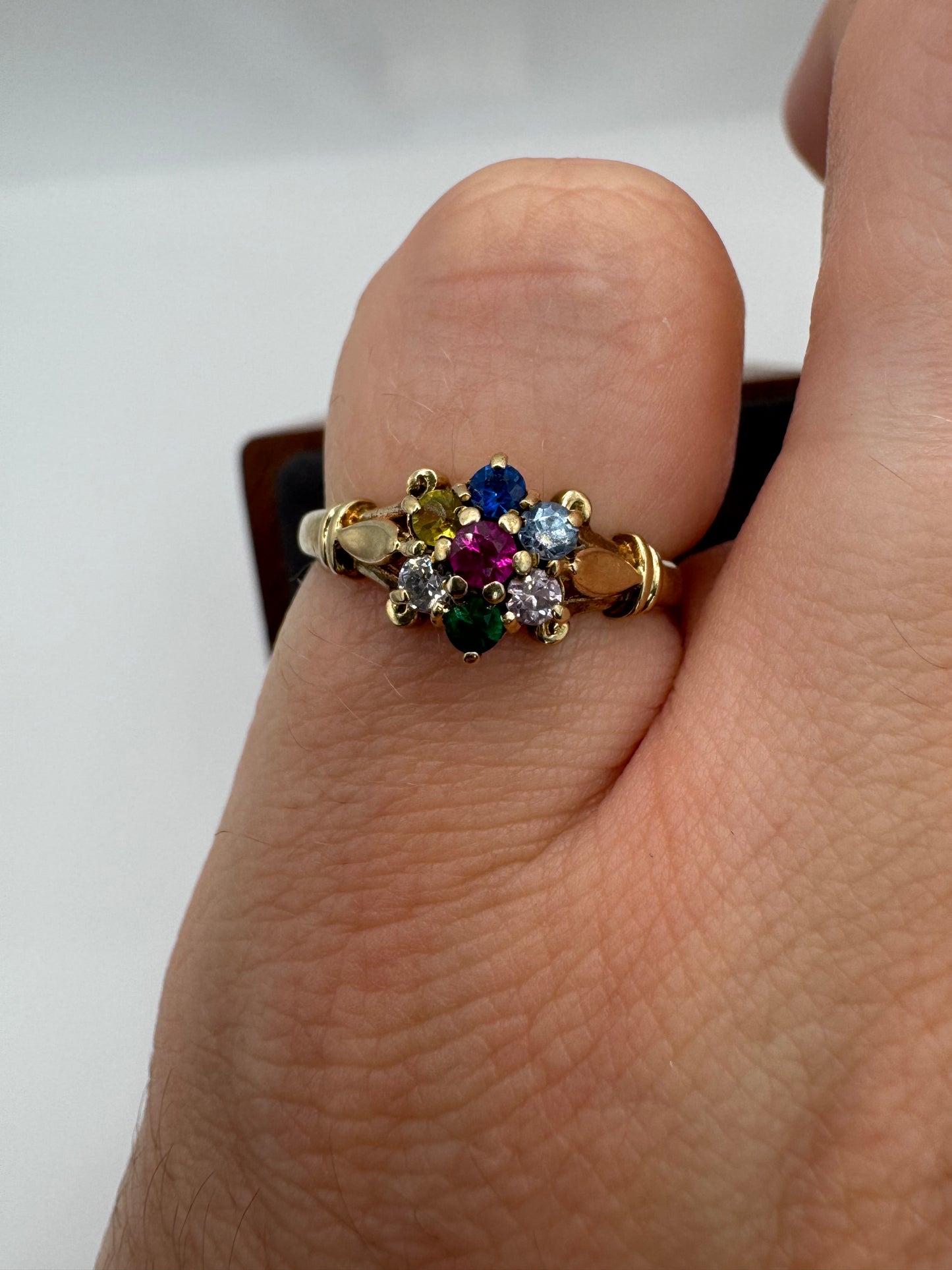 9ct gold multi-gem cluster ring