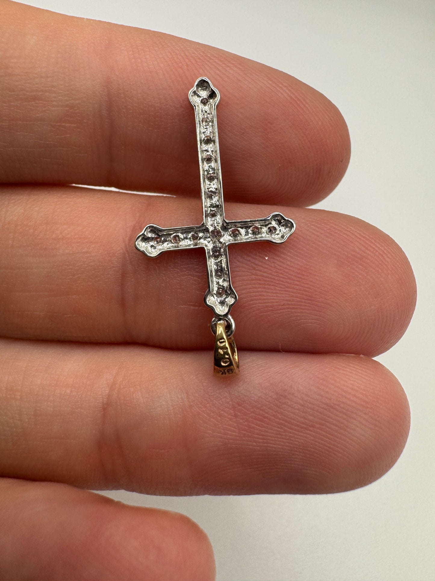 9ct gold diamond cross pendant