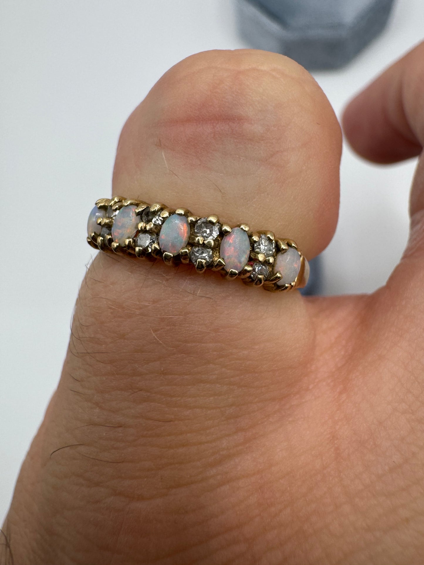 9ct gold opal and diamond ring