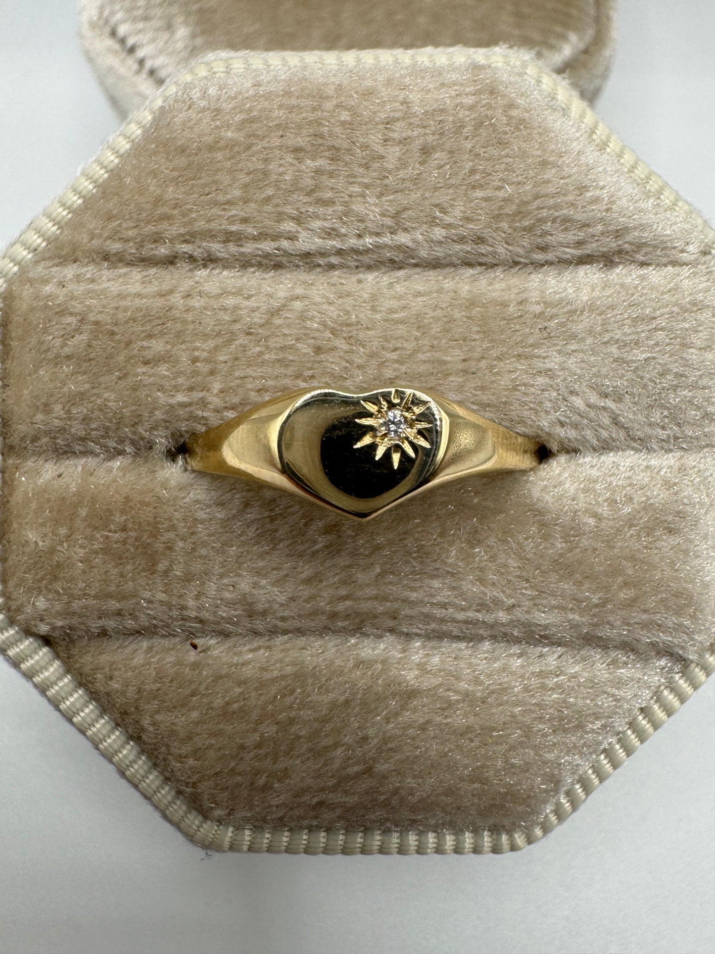 9ct gold diamond heart signet ring