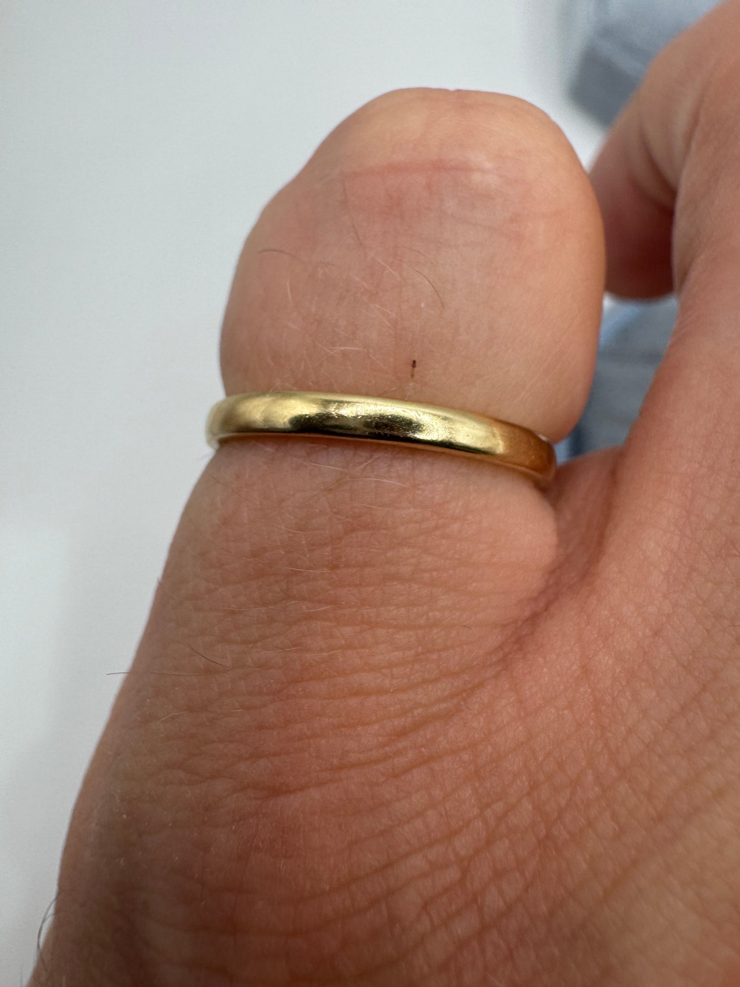 9ct gold plain band